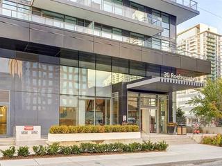 30 Roehampton Ave, Unit 310