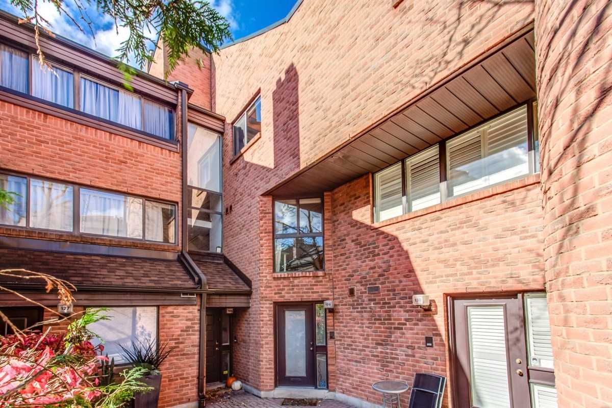 129 10 Walker Ave, Toronto Suspended, C4627306 Condos.ca