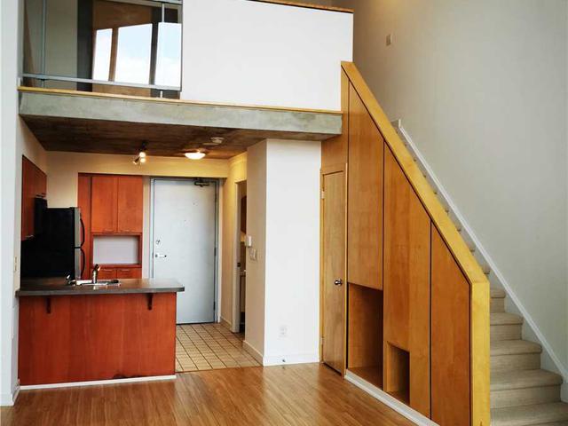 255 Richmond St E, Unit 817