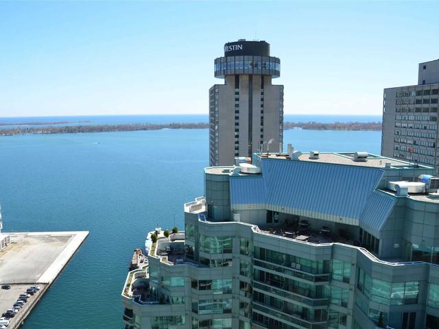 10 Yonge St, Unit 3313 photo #1