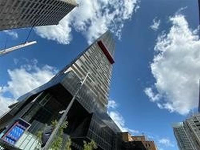 4009 - 8 Eglinton Ave E