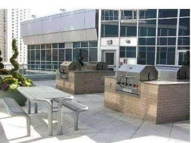 1402 - 208 Queens Quay W