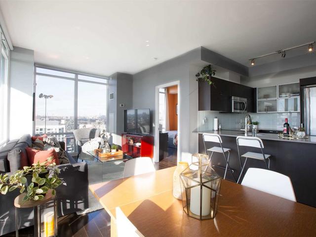 2302 - 170 Fort York Blvd