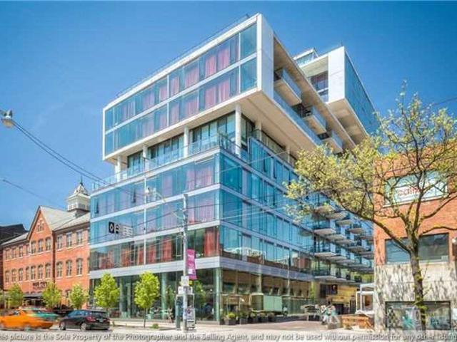 560 King St W, Unit 1104