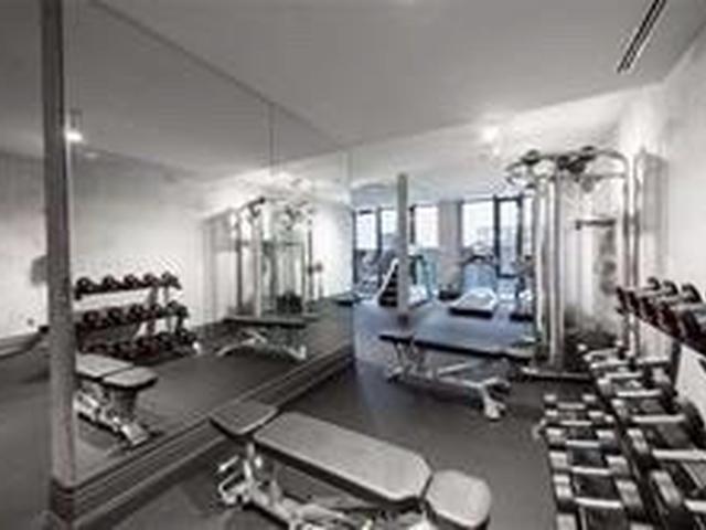 201 - 608 Richmond St W