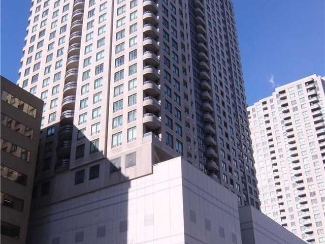 8 Hillcrest Ave, Unit 1605