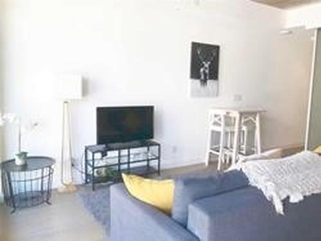 1410 - 111 Bathurst St