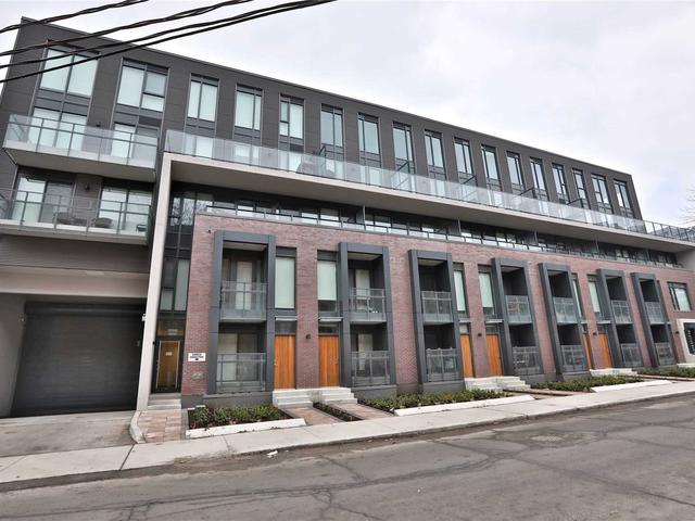 90 Niagara St, Unit 306