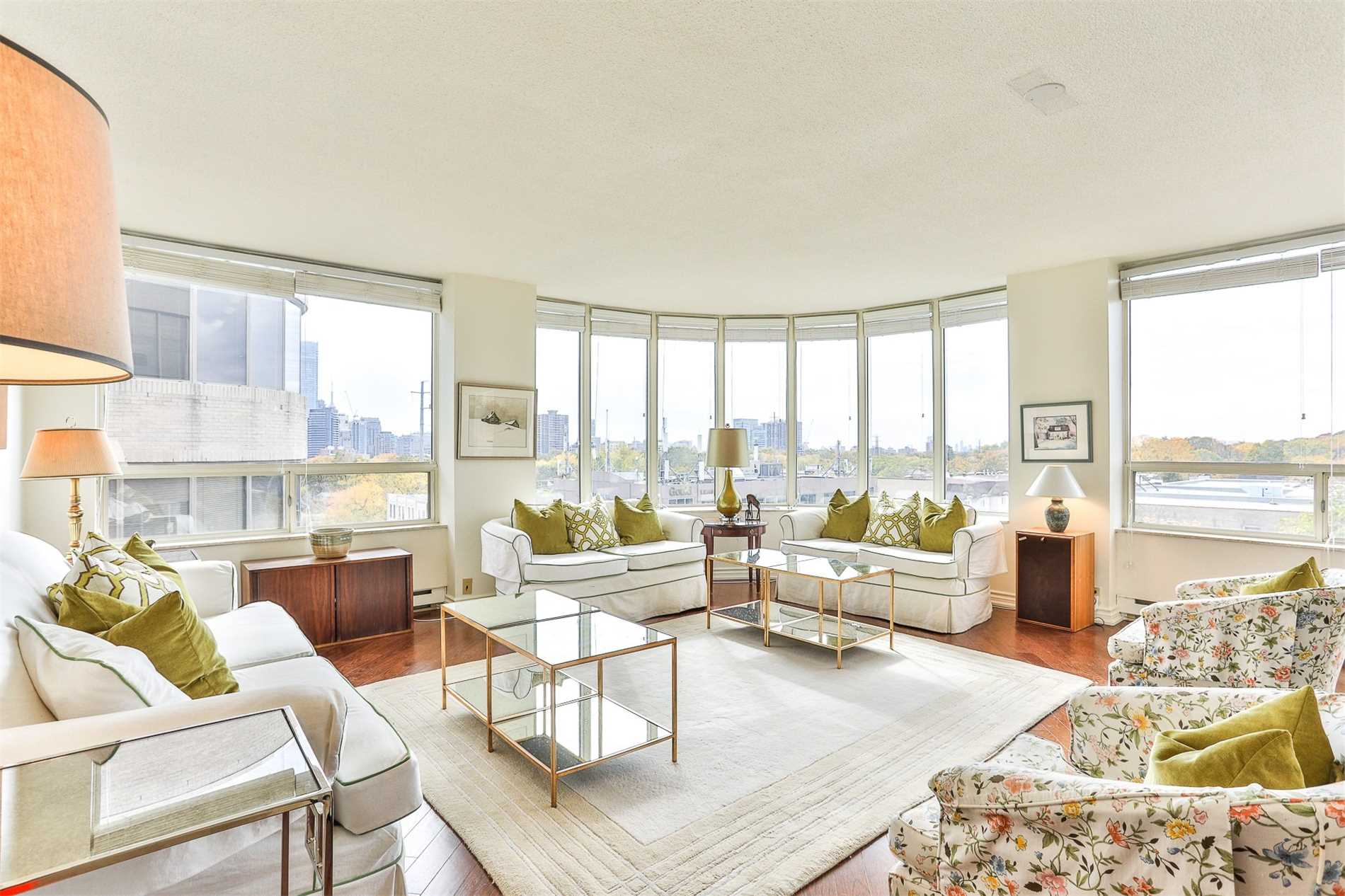 614 1177 Yonge St, Toronto Terminated, C4645820 Condos.ca