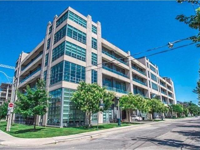 421 - 380 Macpherson Ave