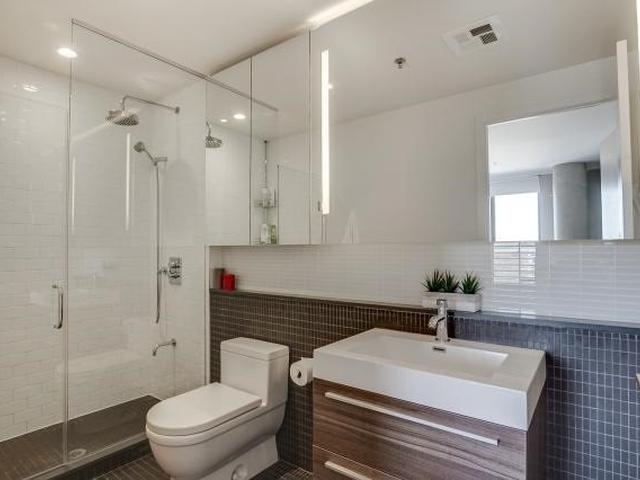 1106 - 8 Dovercourt Rd