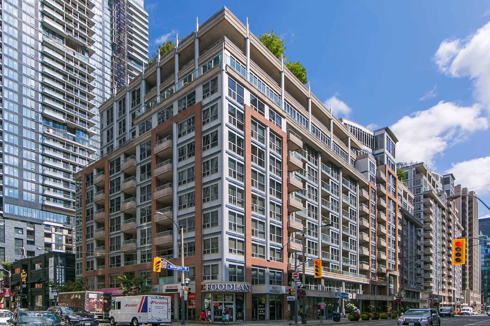 PH 9 270 Wellington St W, Toronto Sold, C4647667 Condos.ca