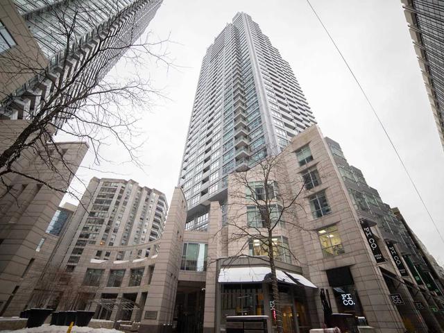 2181 Yonge St, Unit 1908