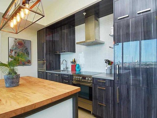 S1501 - 120 Bayview Ave