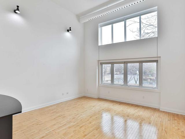 202 - 85 Harbord St