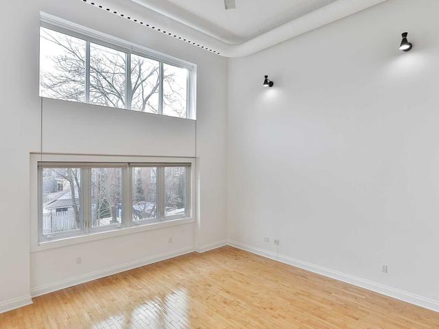 202 - 85 Harbord St