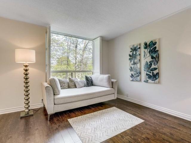 307 - 1177 Yonge St