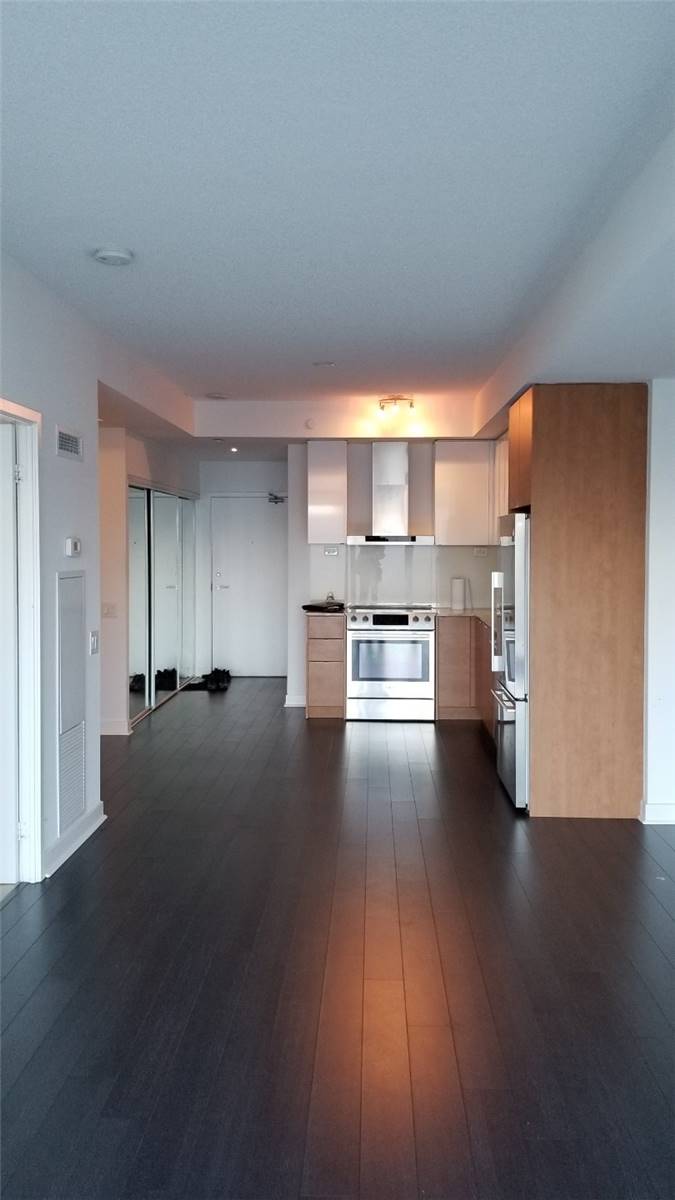 209 72 Esther Shiner Blvd, North York Leased, C4655260 Condos.ca