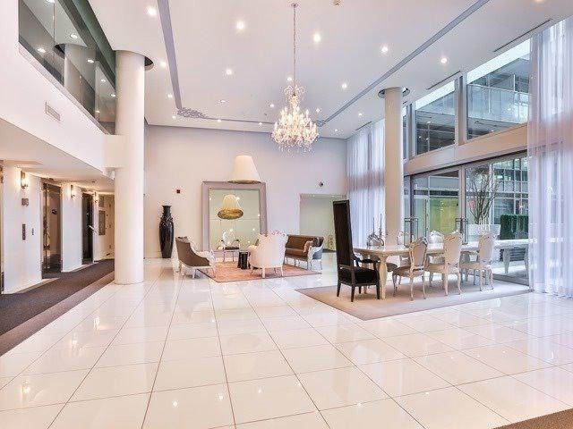 715 - 75 Portland St