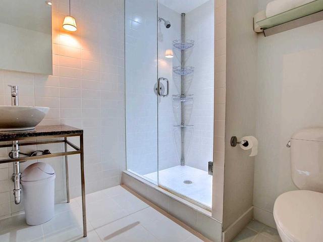 415 - 75 Portland St