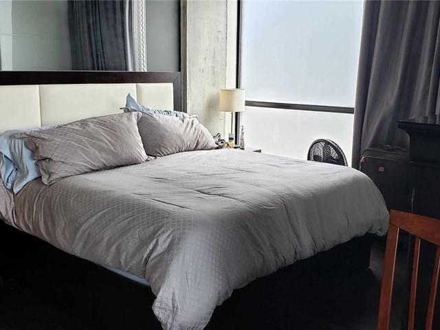 712 - 60 Bathurst St