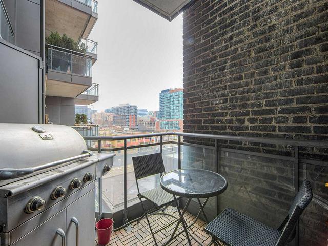 502 - 127 Queen St E