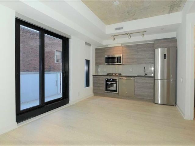 306 - 11 Charlotte St