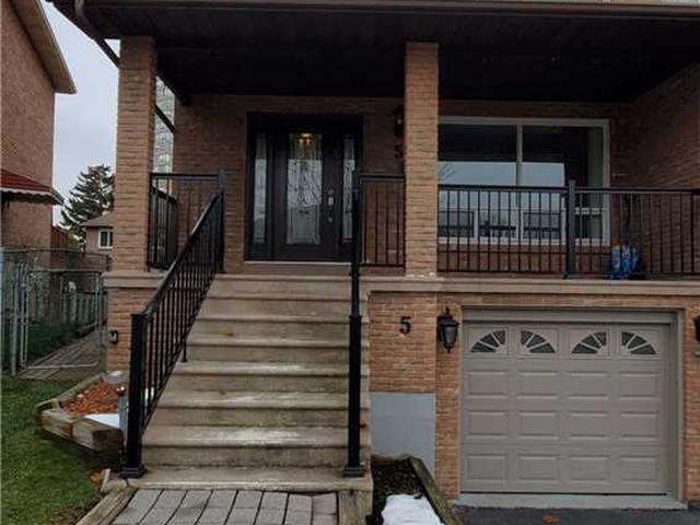 5 Ivan Nelson Dr