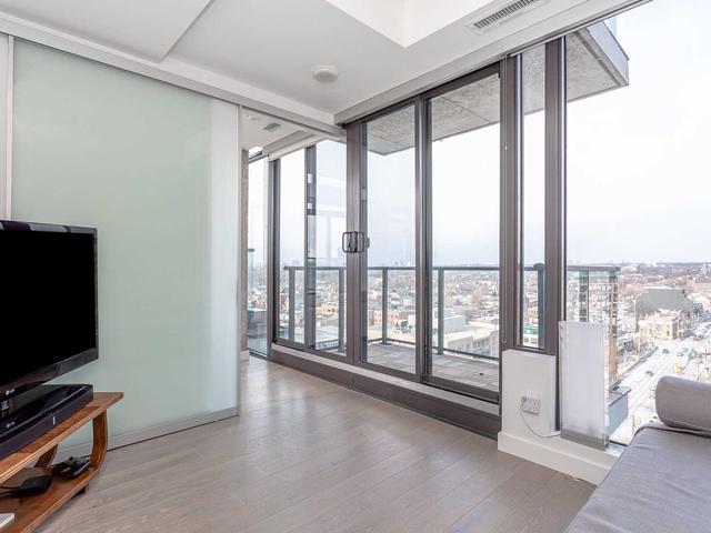 1308 - 111 Bathurst St