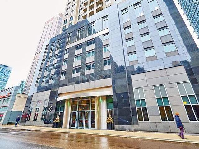 35 Balmuto St, Unit 2006