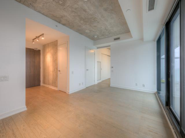 3104 - 11 Charlotte St