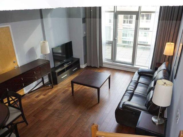 710 - 36 Blue Jays Way