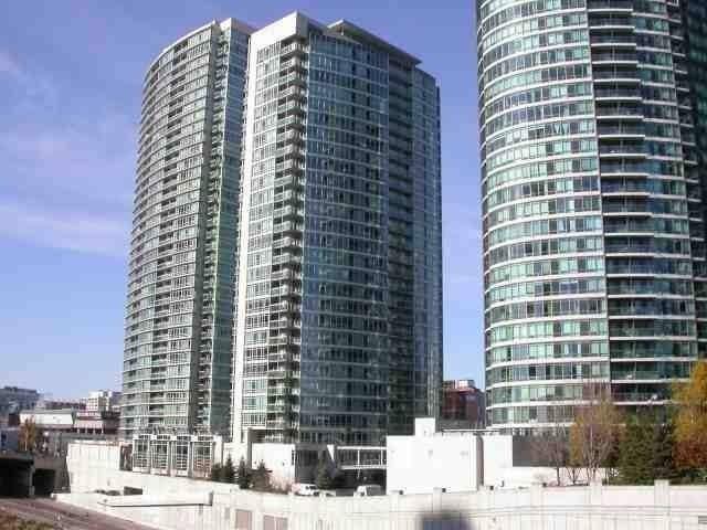 381 Front St W, Unit 2302 photo #1