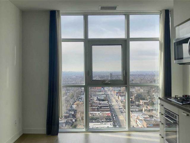 501 St Clair Ave W, Unit 2109