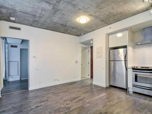 317 - 75 Portland St