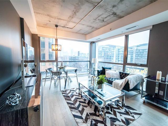 39 Brant St, Unit 524