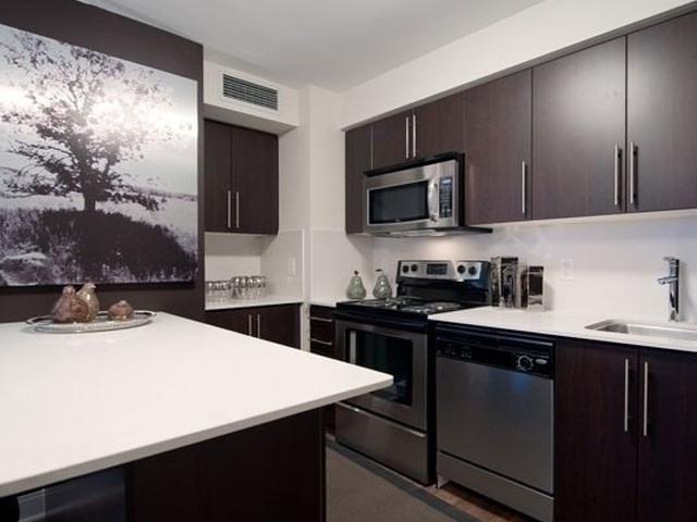 105 Harrison Garden Blvd, Unit 1713