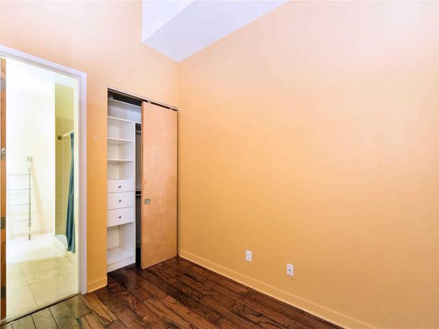 401 - 135 Dalhousie St