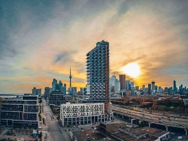 16 Bonnycastle St, Unit 3210