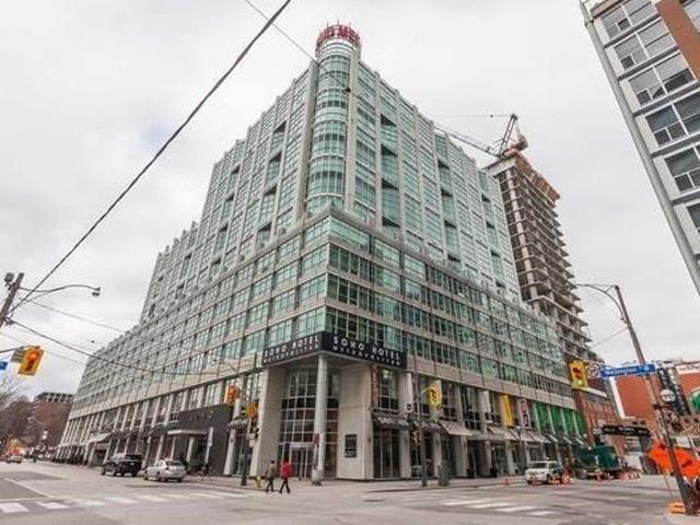 A15 - 36 Blue Jays Way