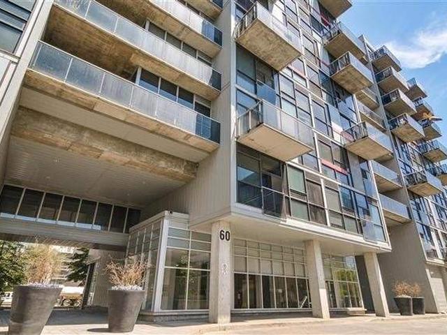 305 - 60 Bathurst St