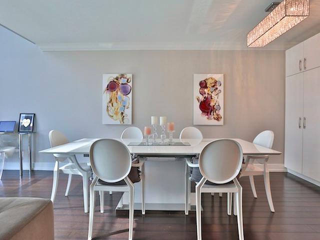 929 - 36 Blue Jays Way