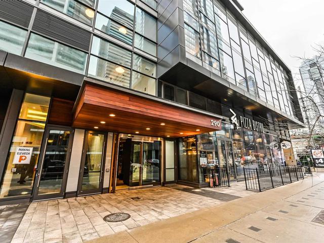 290 Adelaide St W, Unit 1906