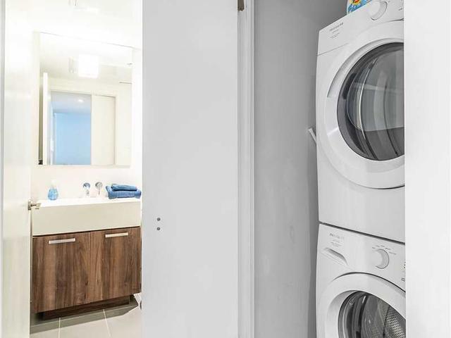 535 - 461 Adelaide St