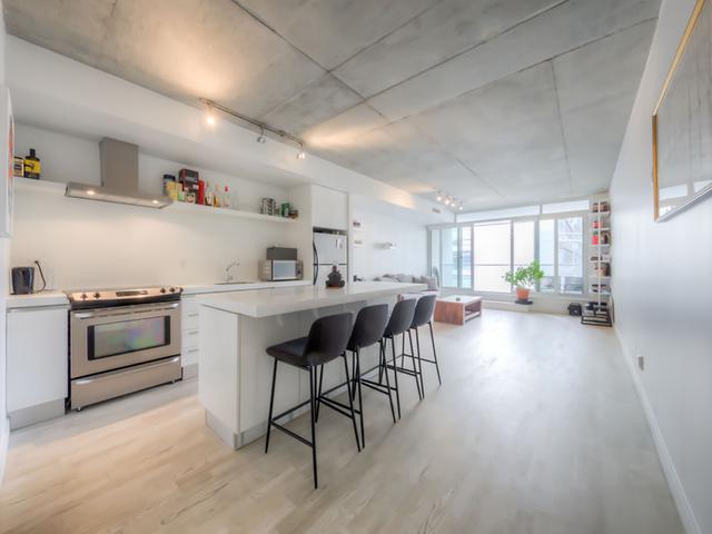 401 - 75 Portland St