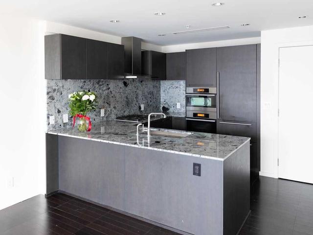 3002 - 180 University Ave