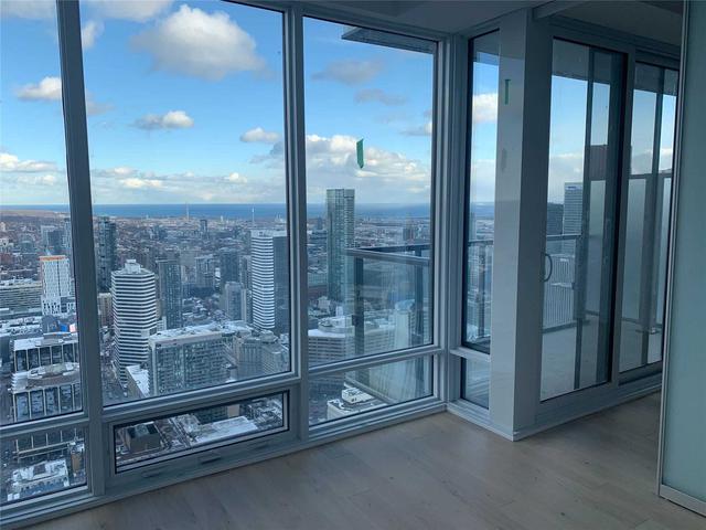 5203 - 488 University Ave