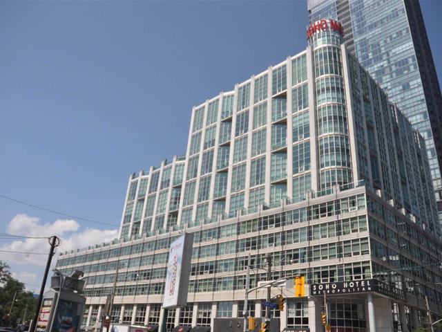 203 - 350 Wellington St W