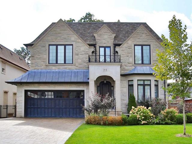 25 Lloydminster Cres