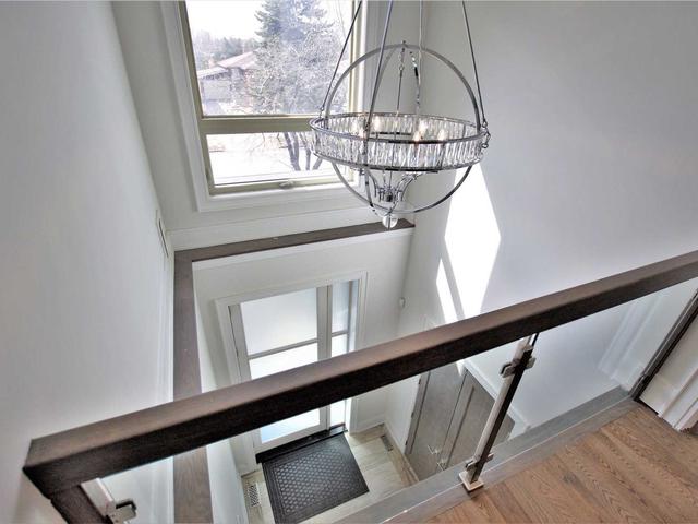 9 Hilda Ave